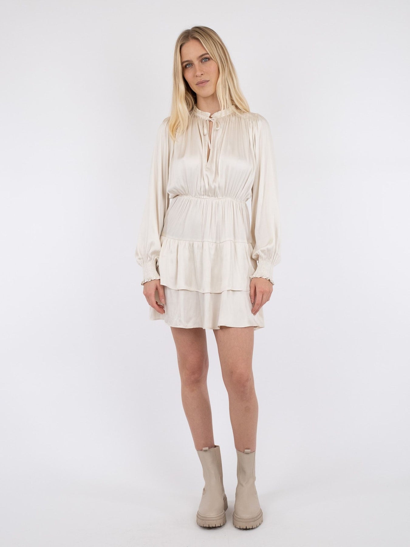 Larong Dress - White