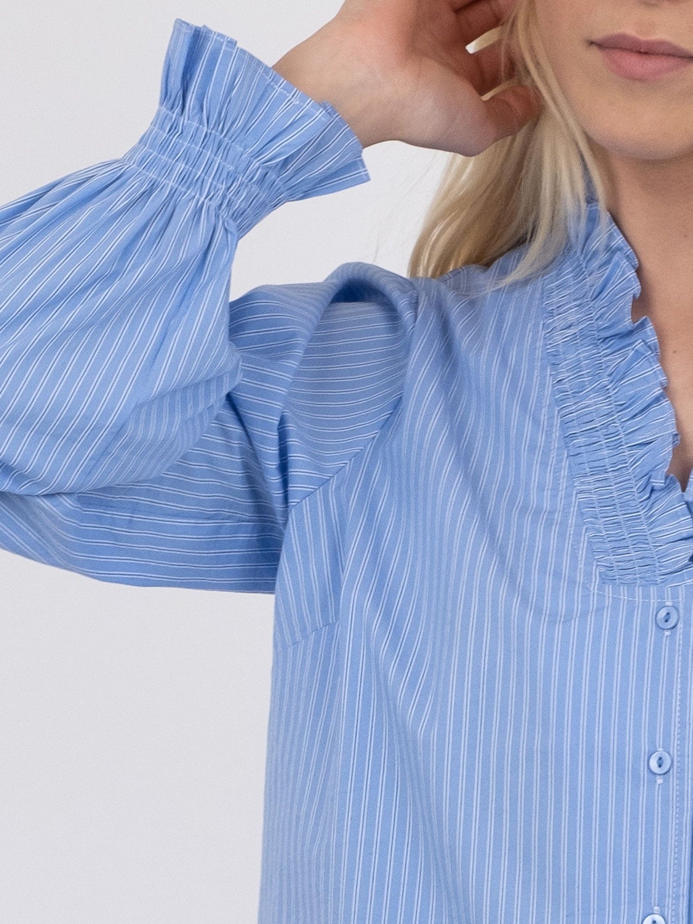 Brielle Stripe Shirt - Light Blue