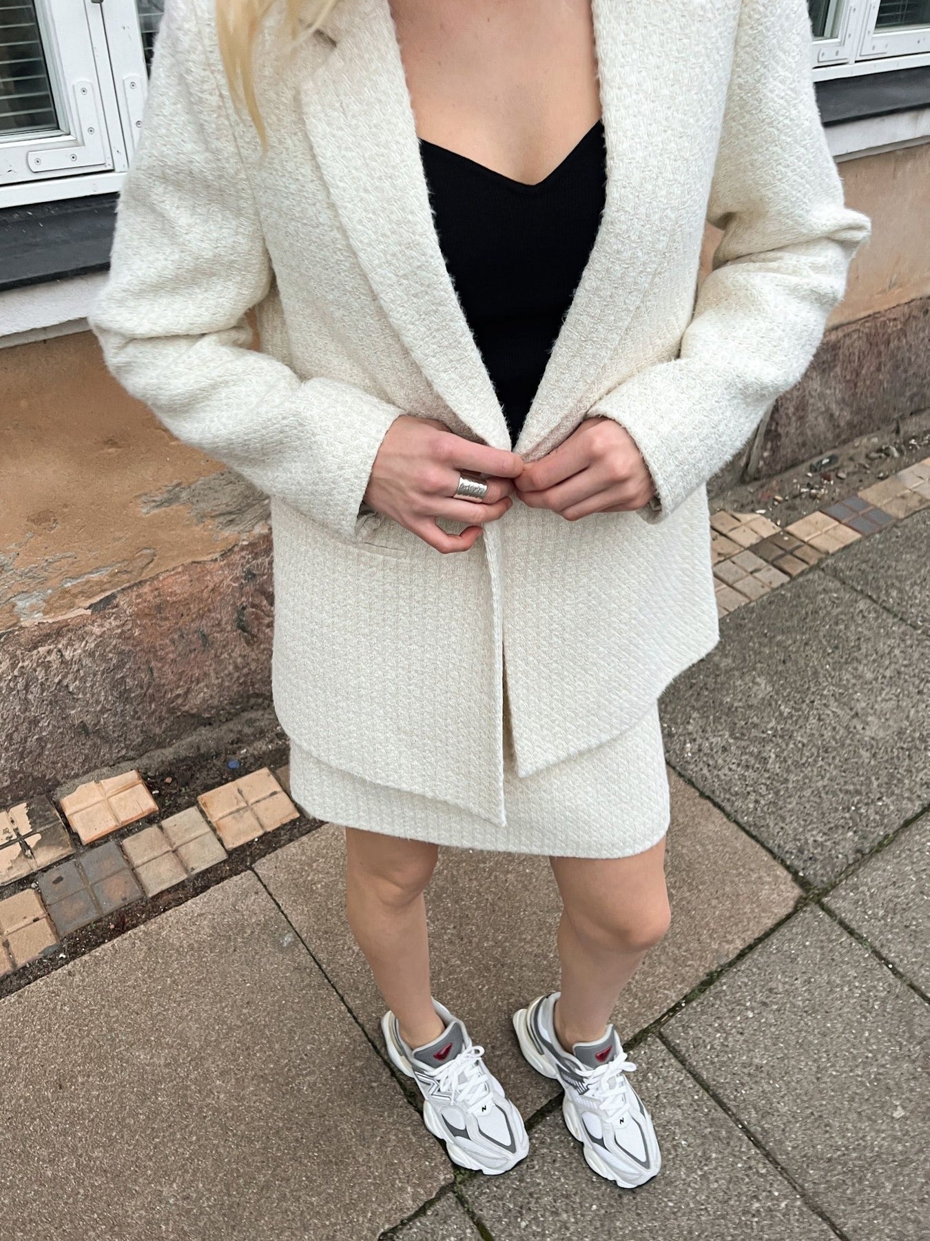 Avery Check Boucle Blazer - Off White