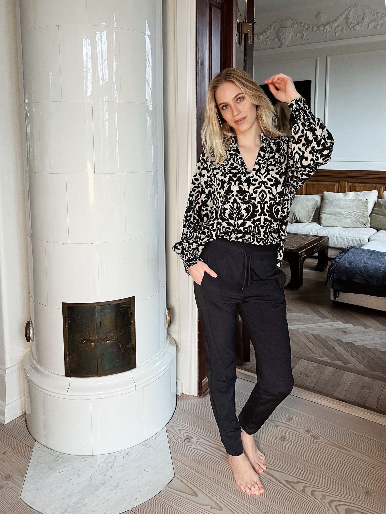 Stone Abstract Blouse - Black