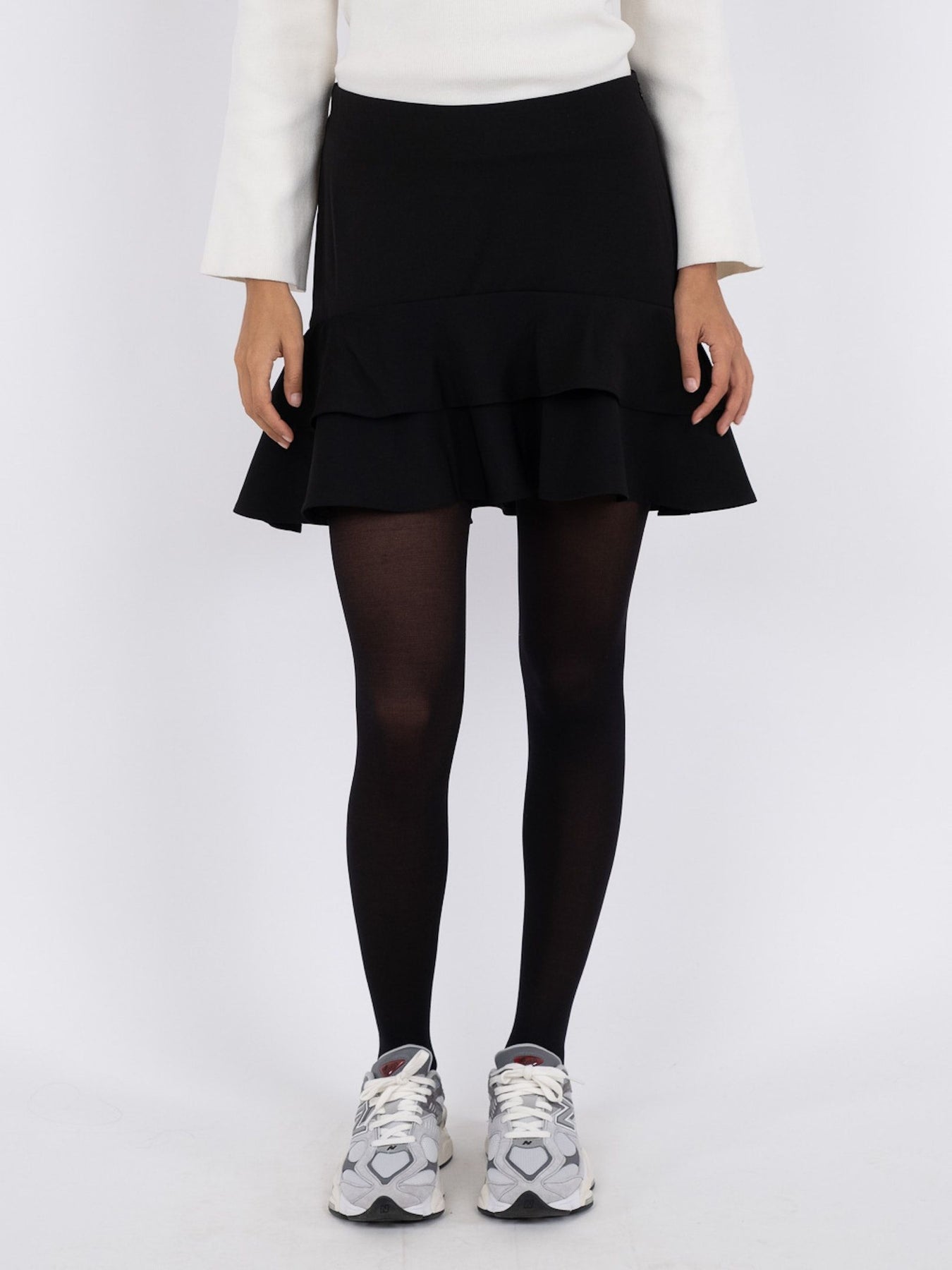 Kacie Woven Skirt - Black