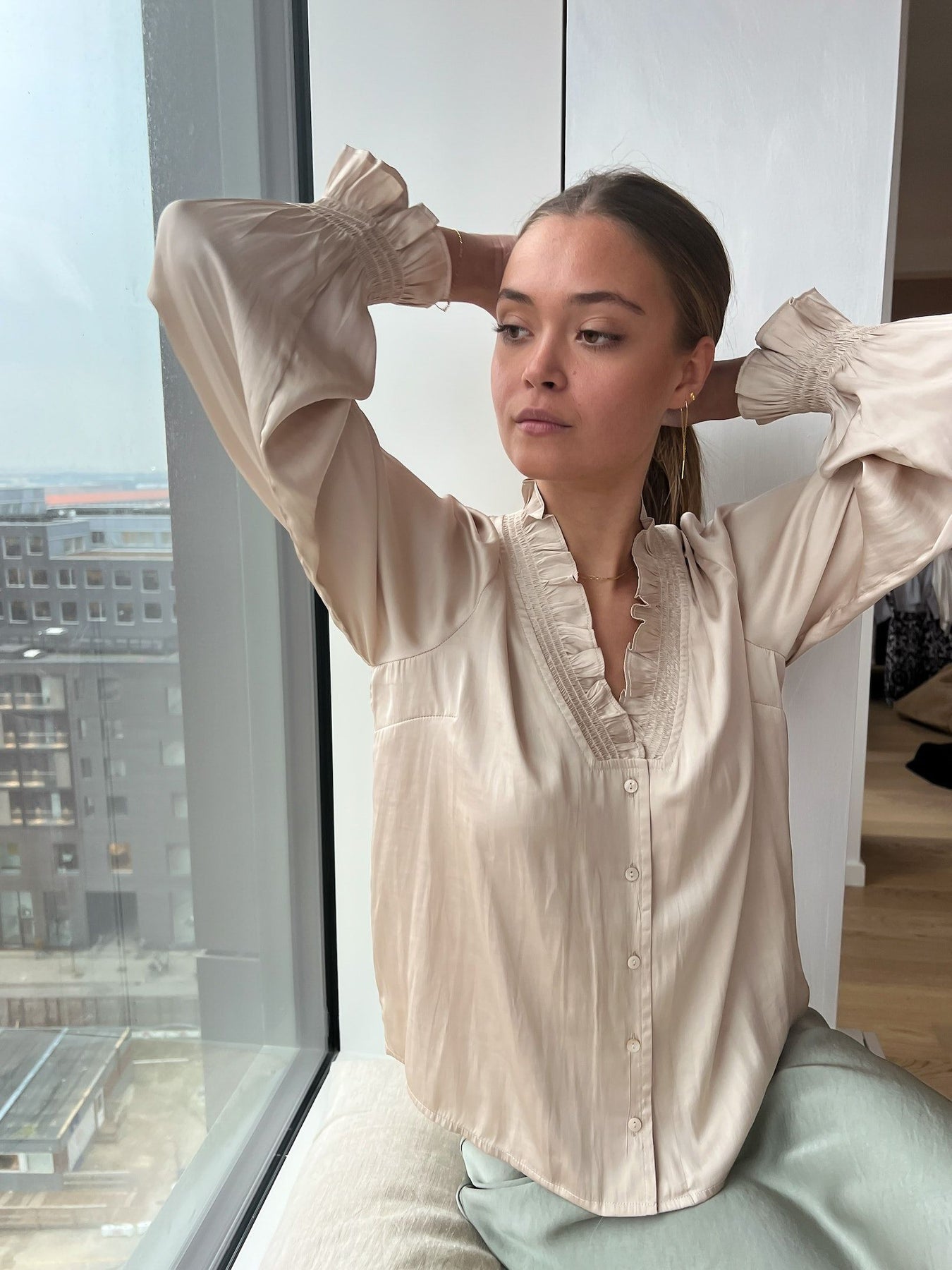 Brielle Satin Blouse - Champagne