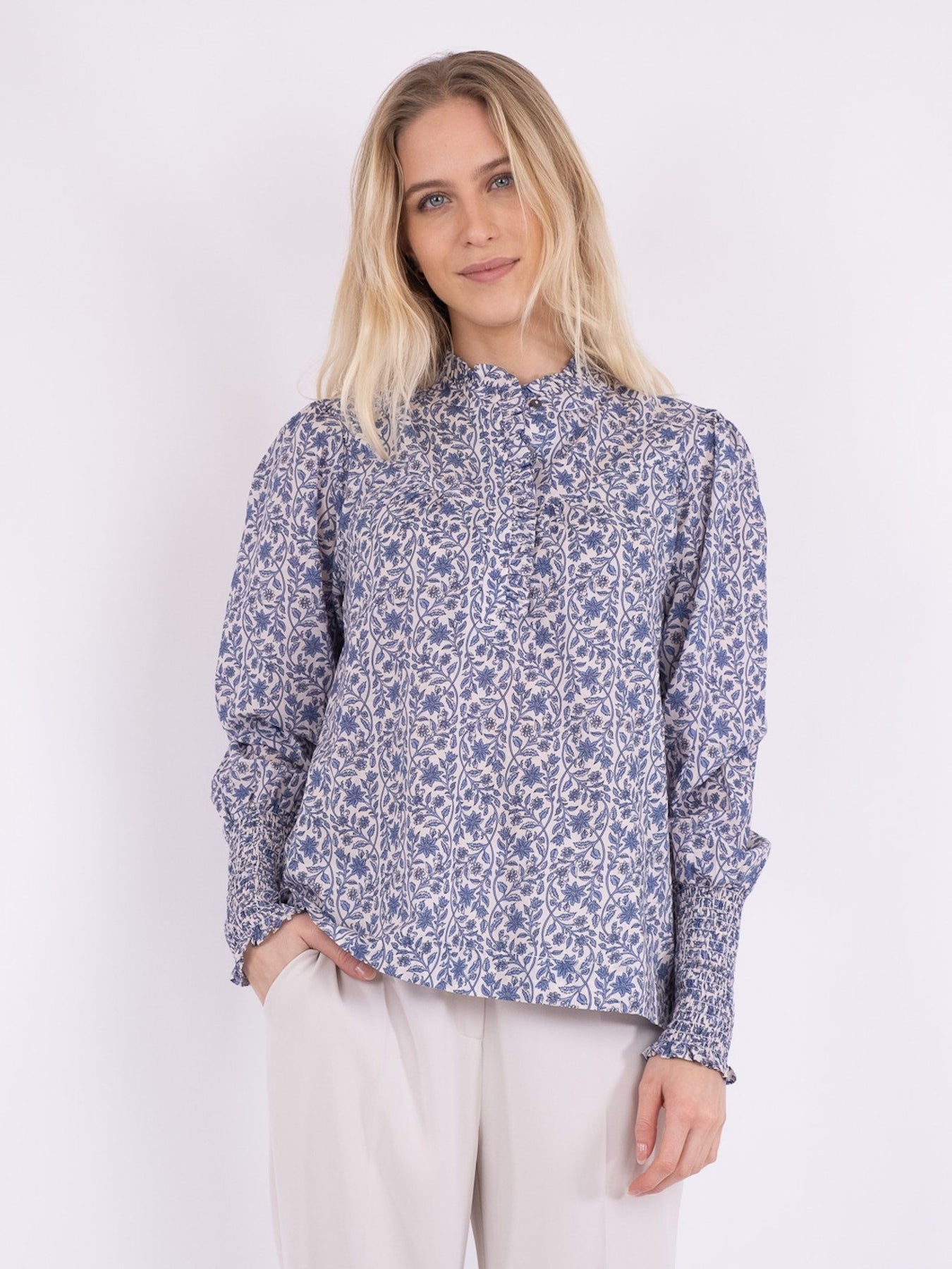 Karia Botanical Blouse - Blue