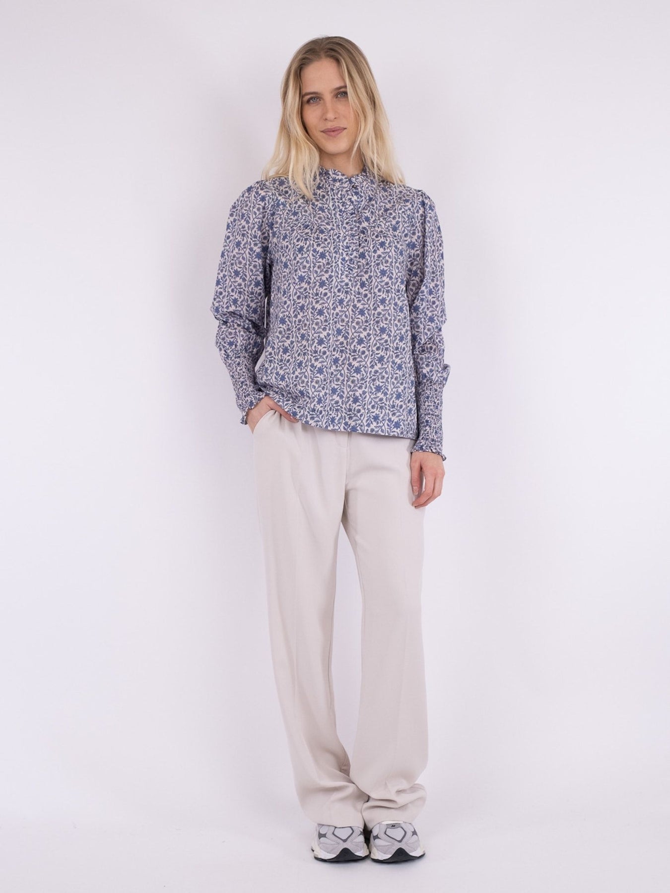 Karia Botanical Blouse - Blue
