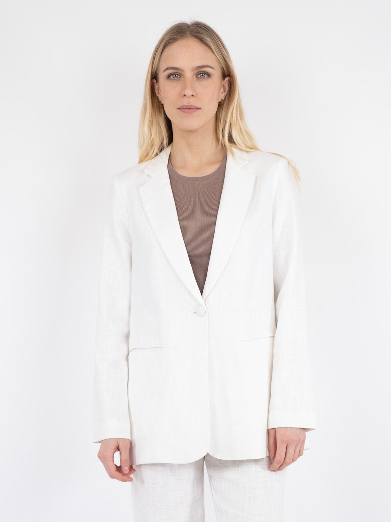 Ivery Heavy Linen Blazer - White