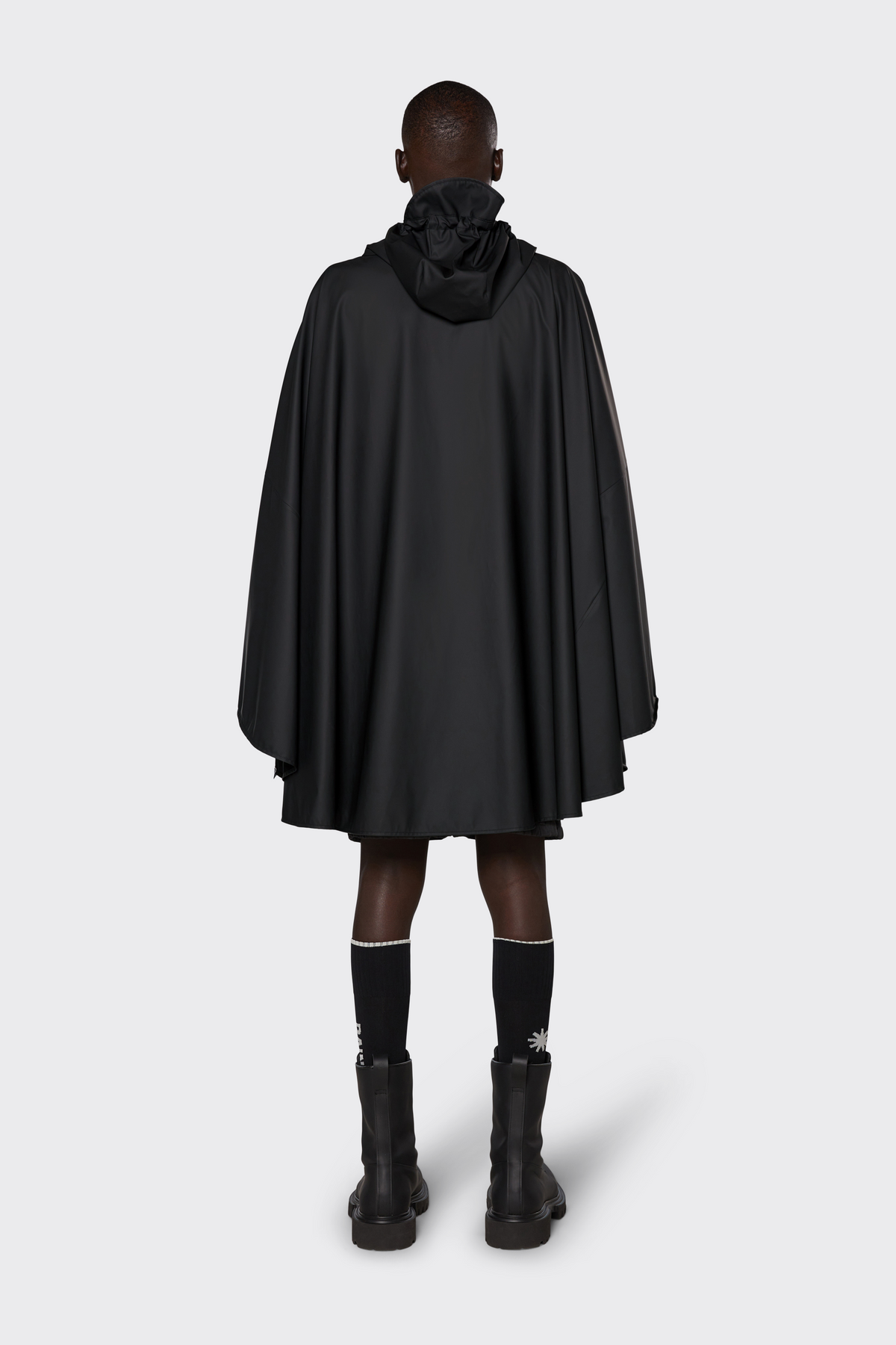 Cape - Black