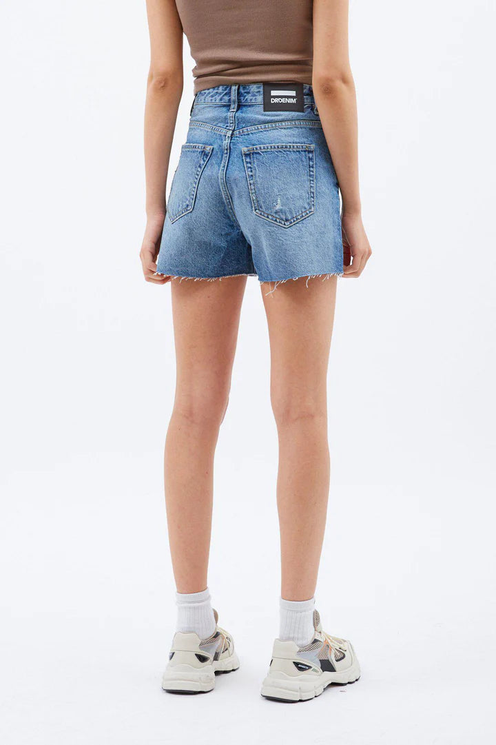 Nora Shorts - Drift Mid Worn