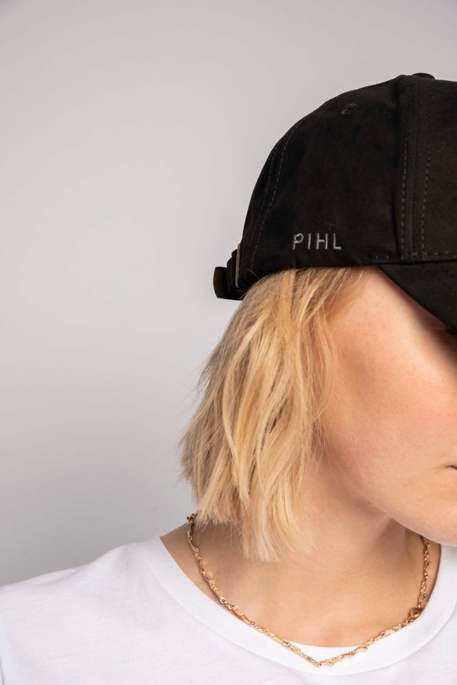Lily Cap Suede - Black Vegan Suede