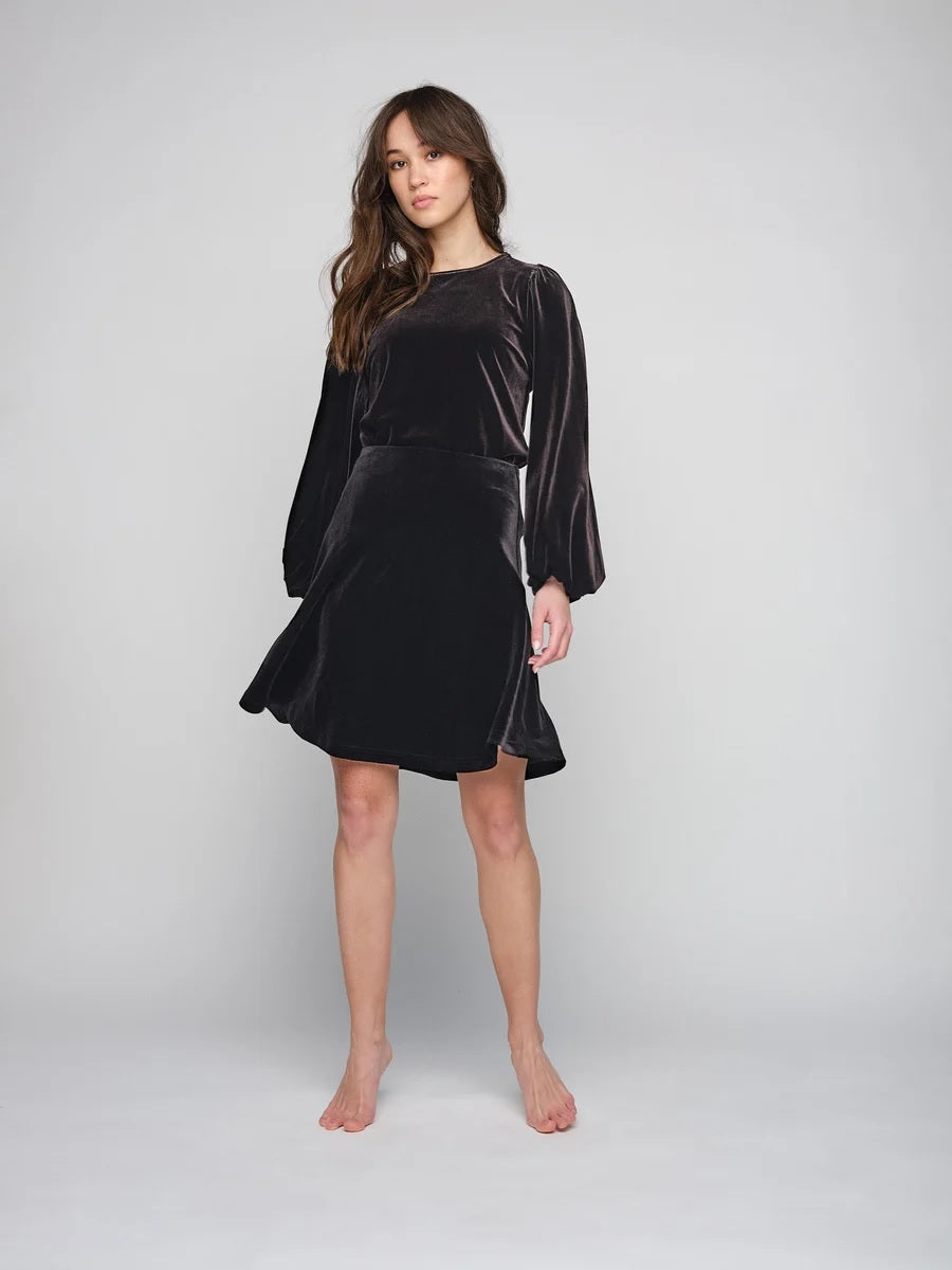 Hanami Velour Skirt - Black