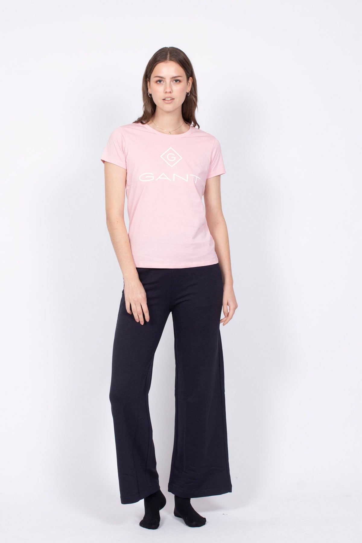 Lock Up SS T-Shirt - Preppy Pink - GANT - T-skjorter & Topper - VILLOID.no