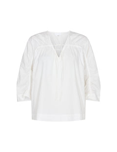 Bradie 3 - White
