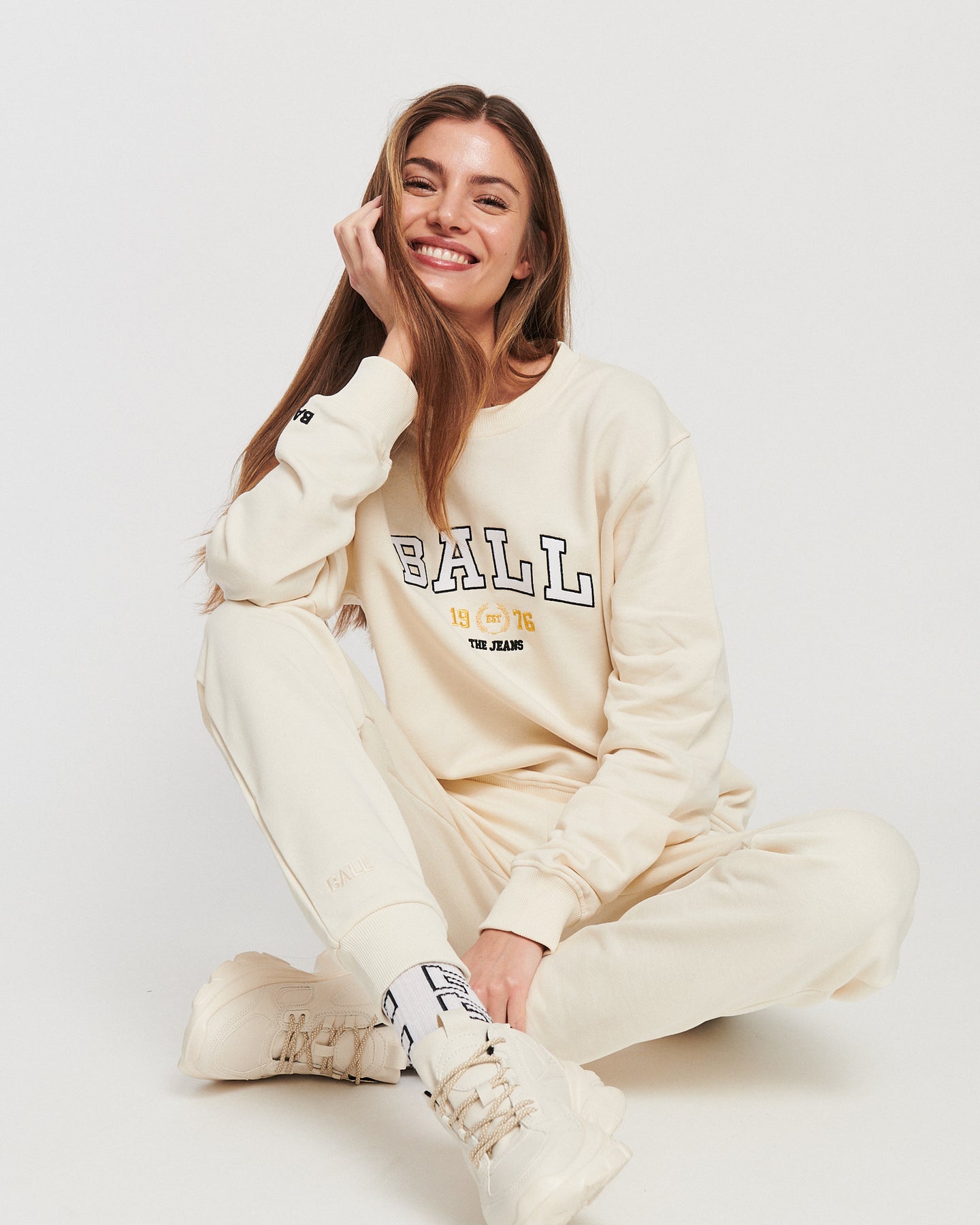 L. Taylor - Off White