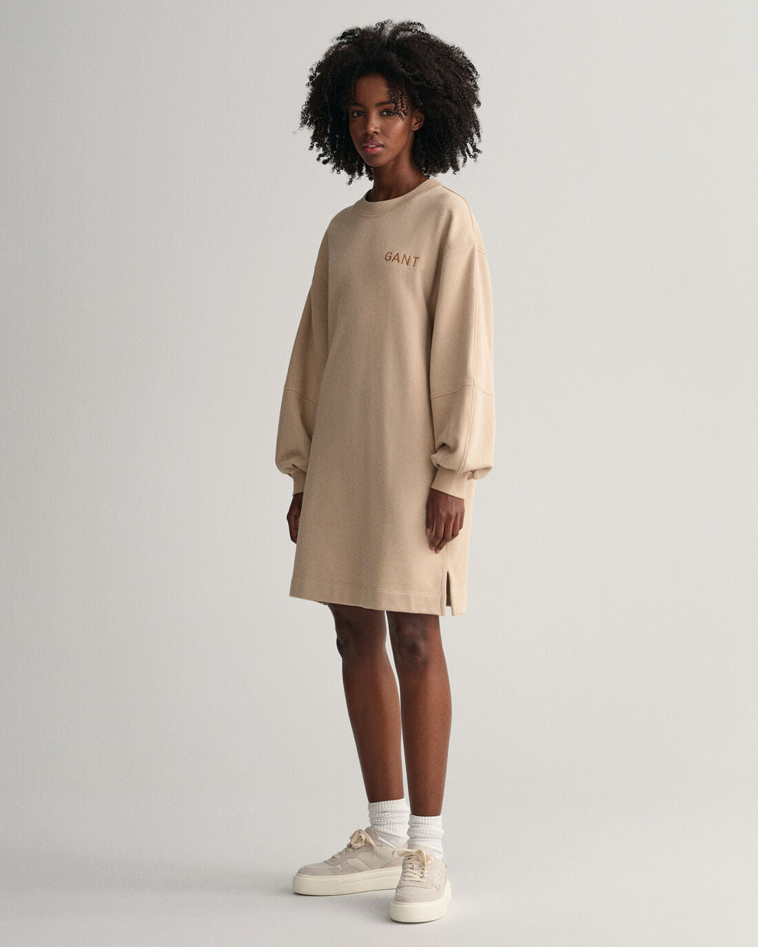Logo Volume Ls C-Neck Dress - Dry Sand