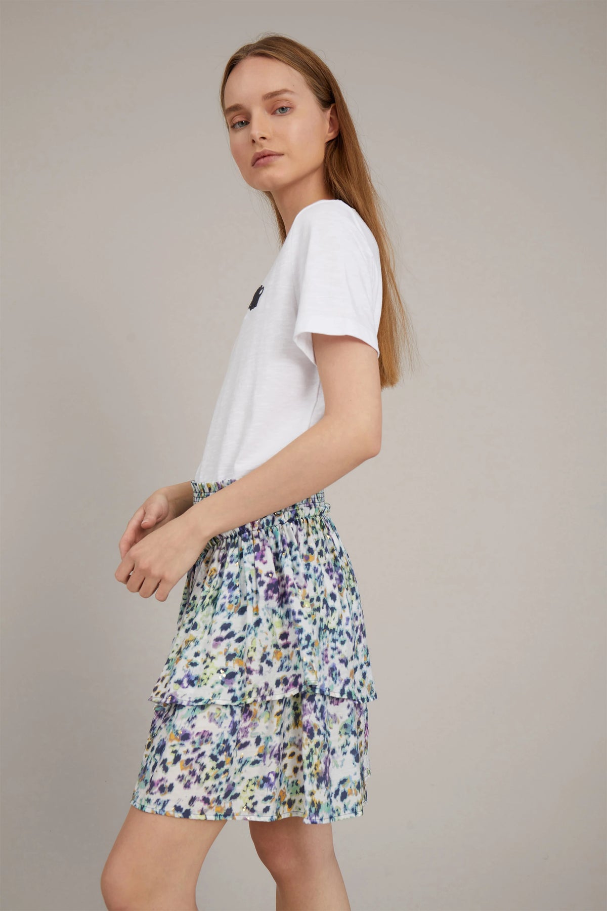 Volana - White