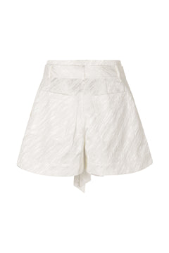 Nanda - Diagonal White