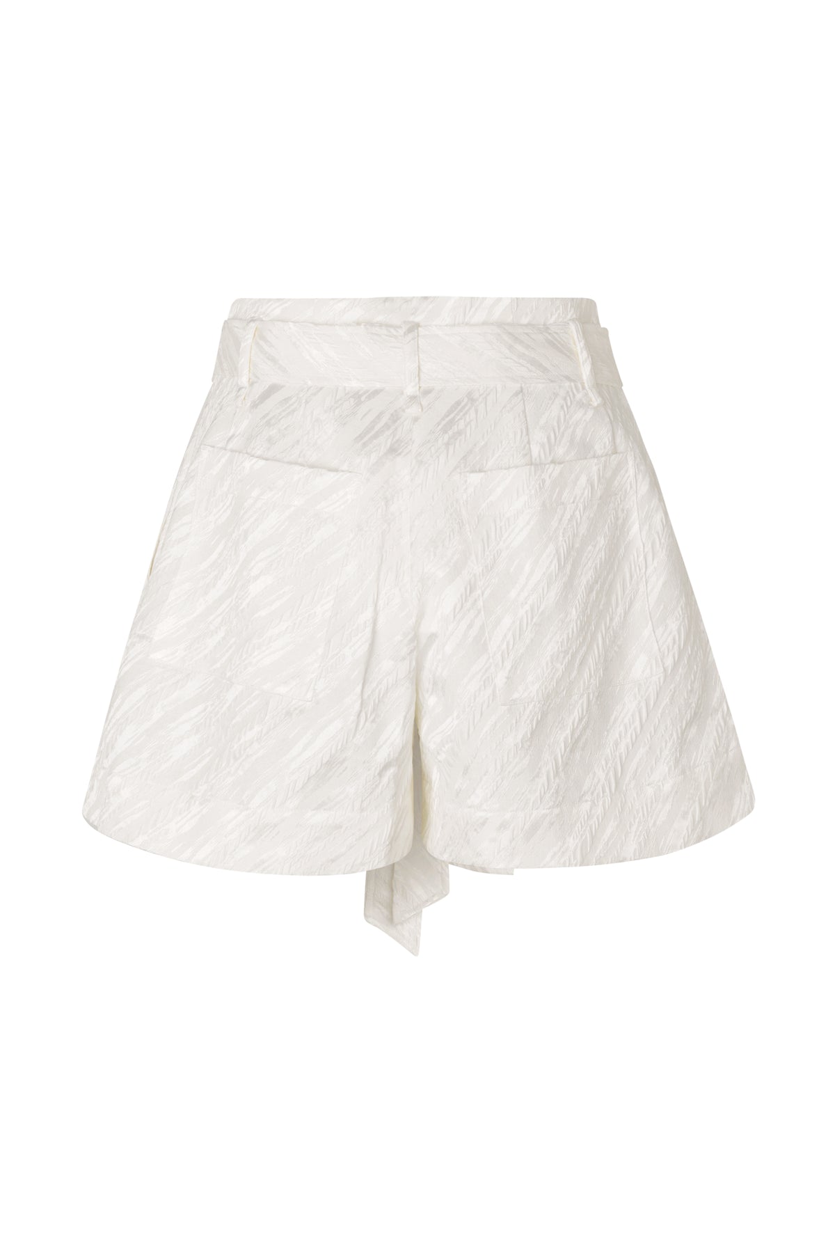 Nanda - Diagonal White