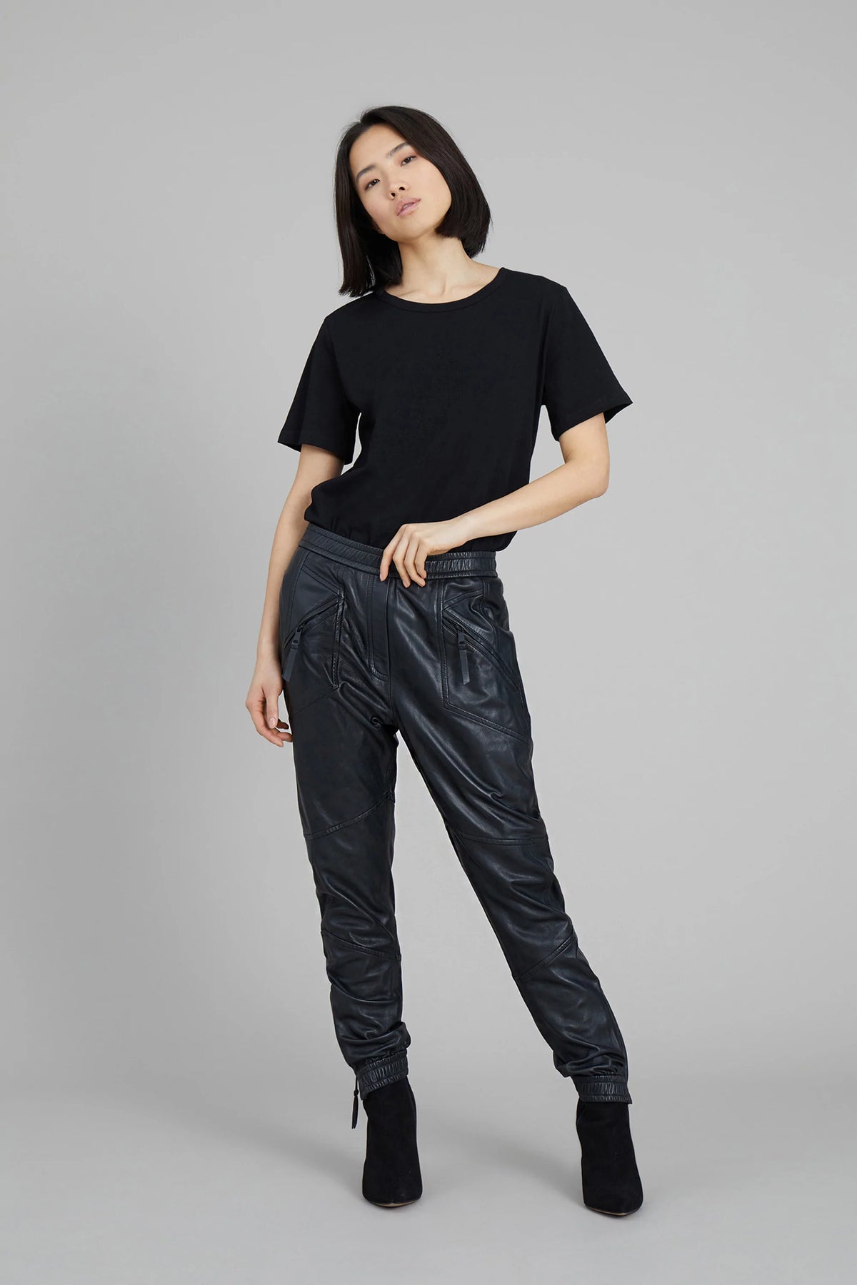Julianco T-Shirt - Black