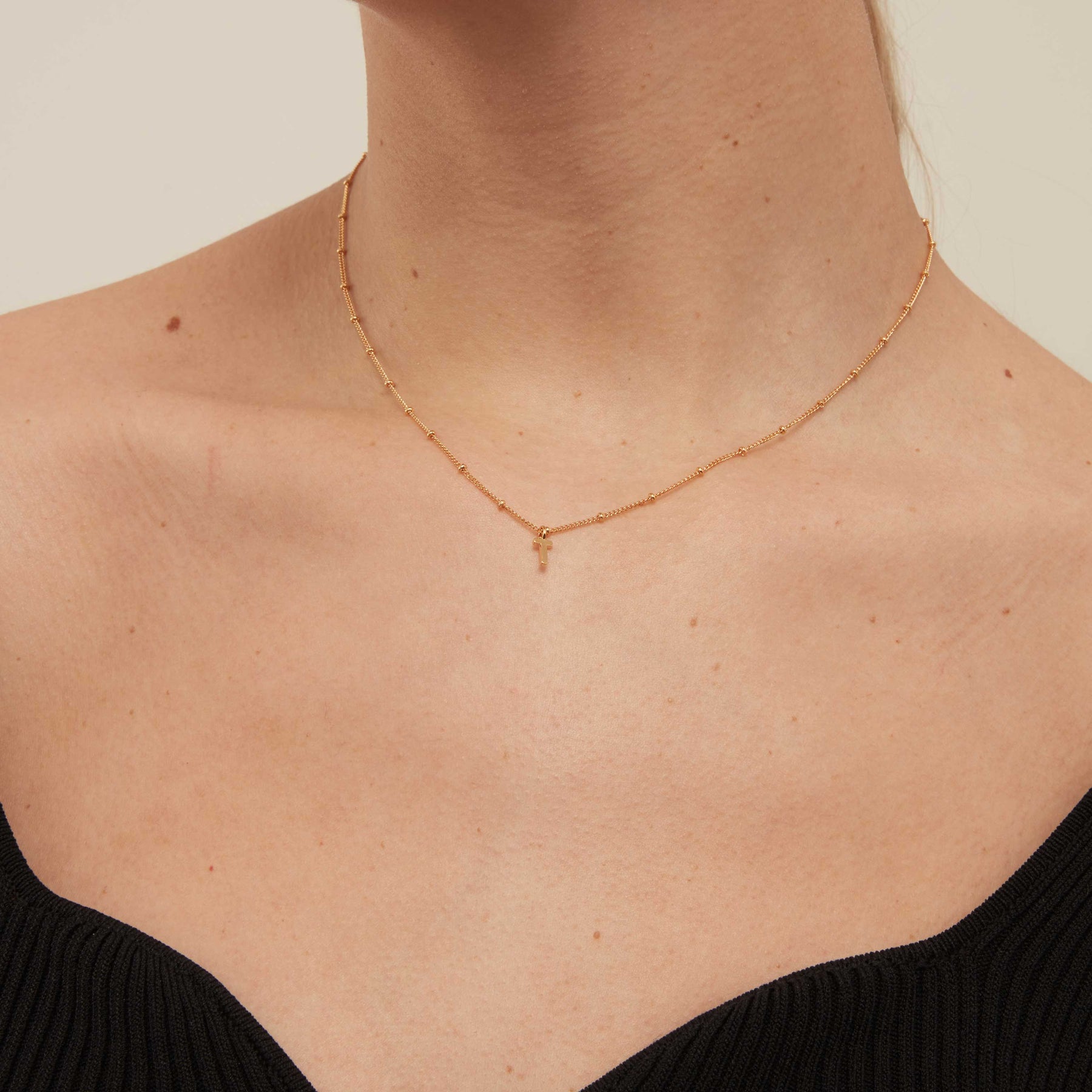 Initial T Satellite Chain Neck - Pale Gold