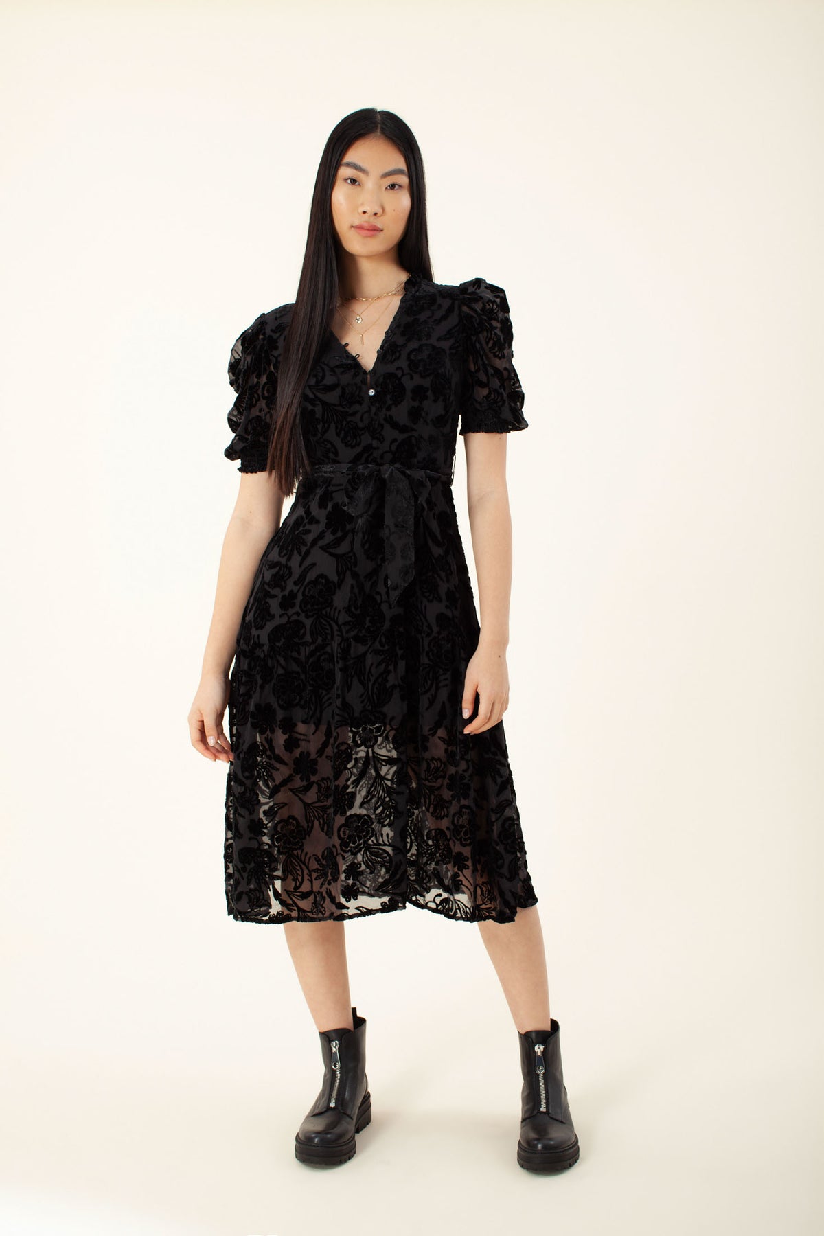 Kimbra Solid Dress - Black