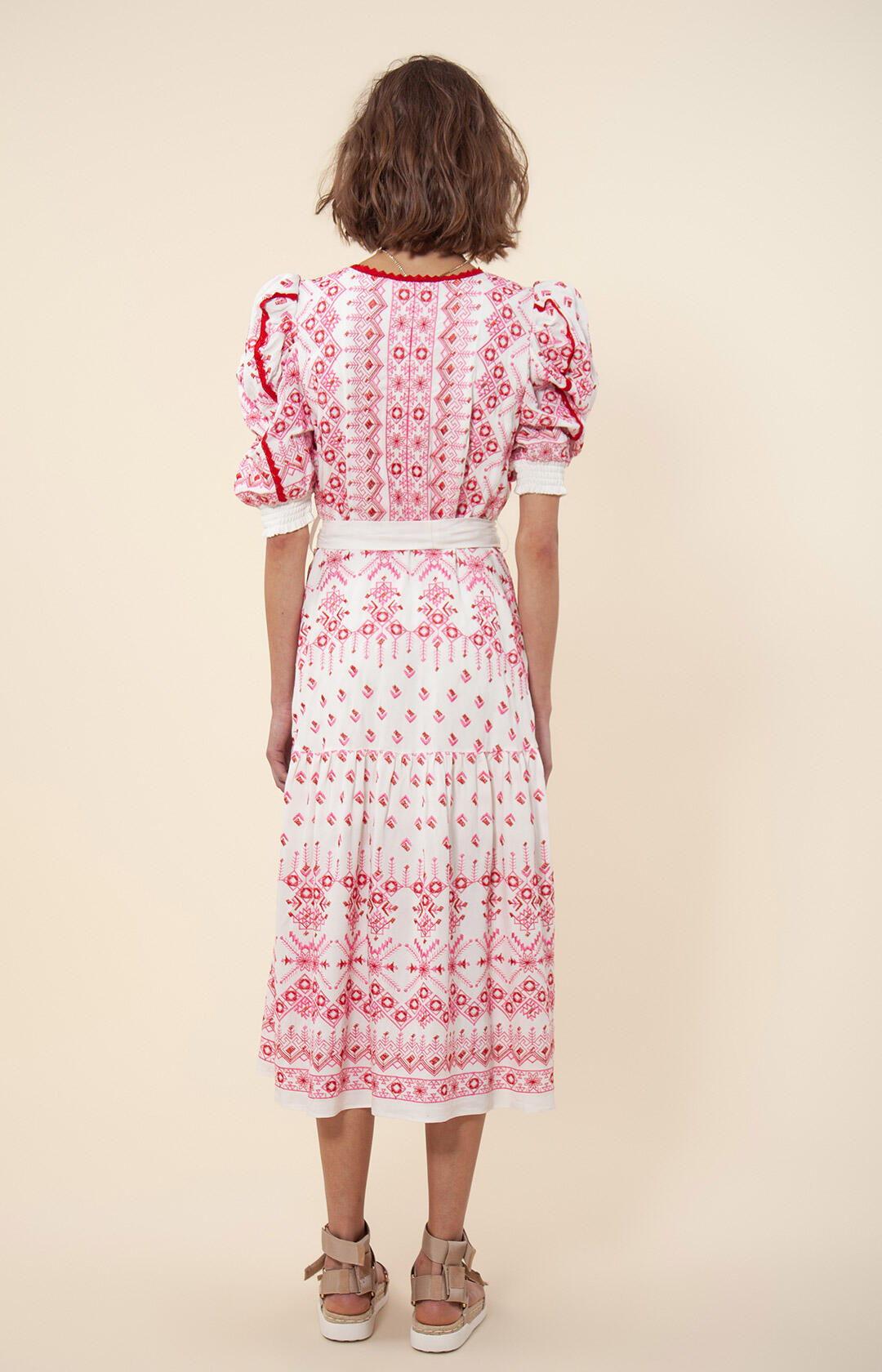 Logan Midi Dress Embrodery - Pink