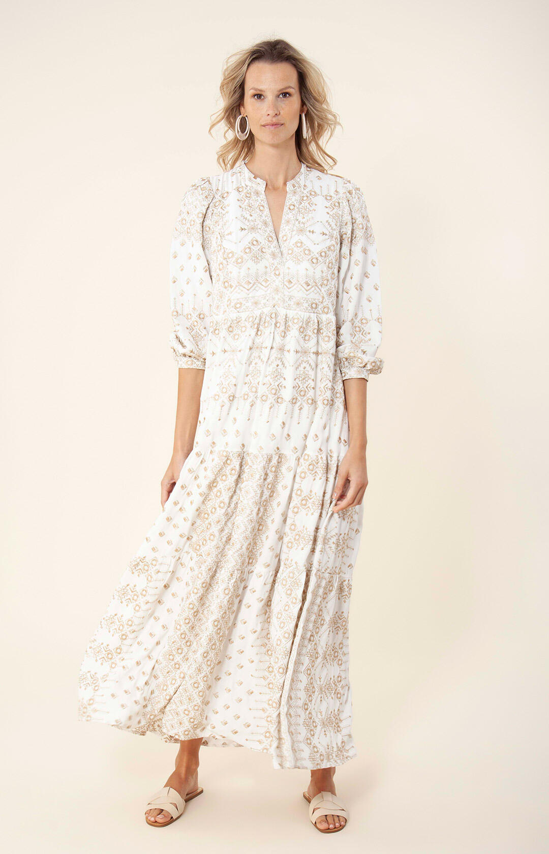 Clary Maxi Dress Embrodery - Gold