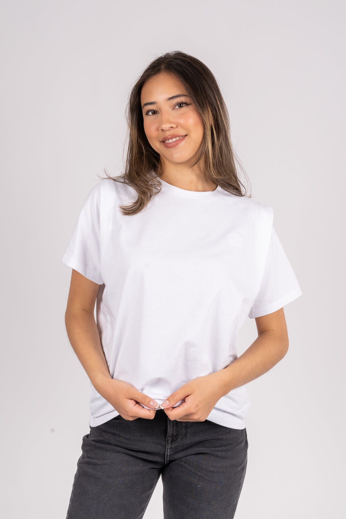 Isol 11 - White