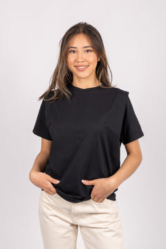 Isol 11 - Black