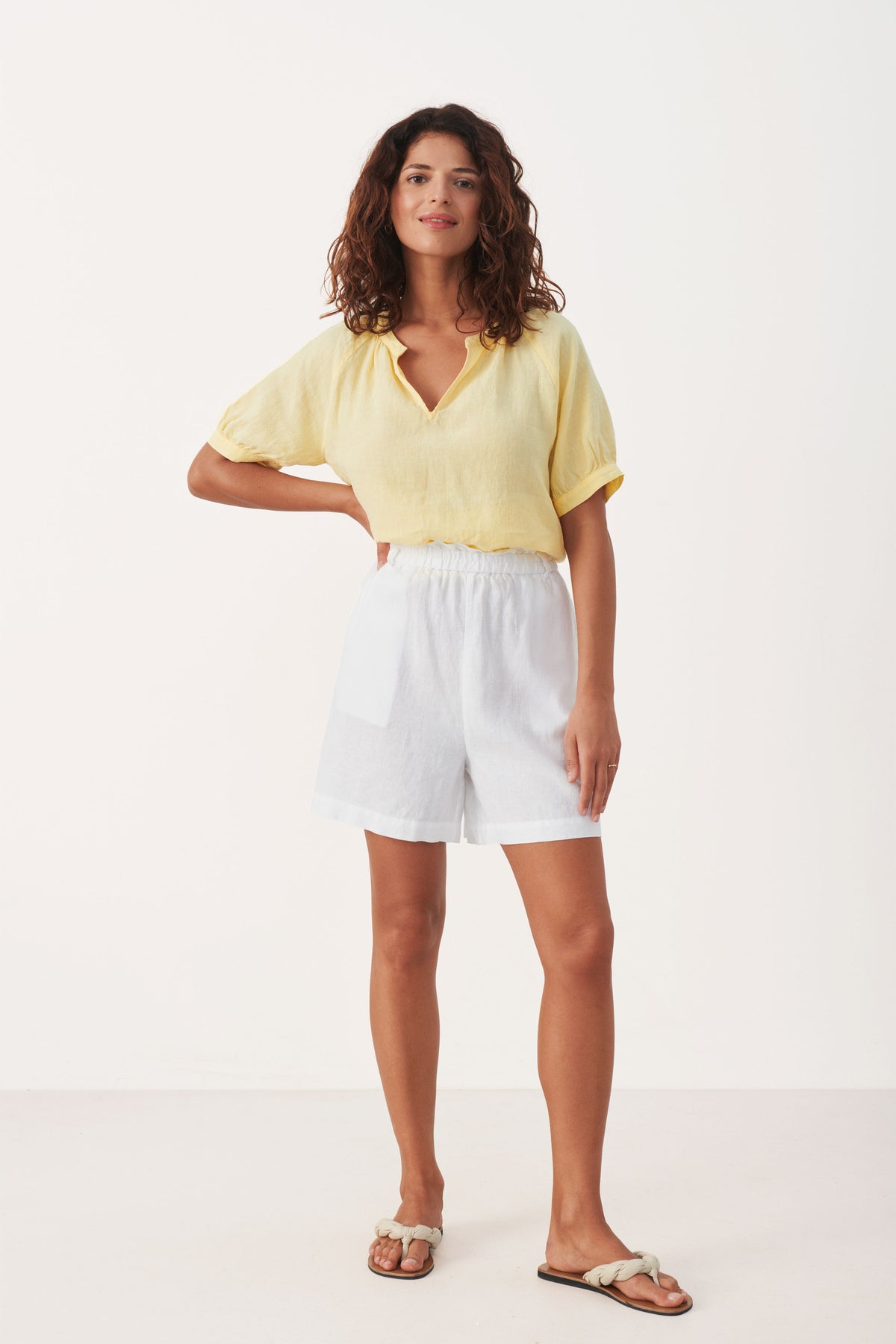 ArnaPW Shorts - Bright White