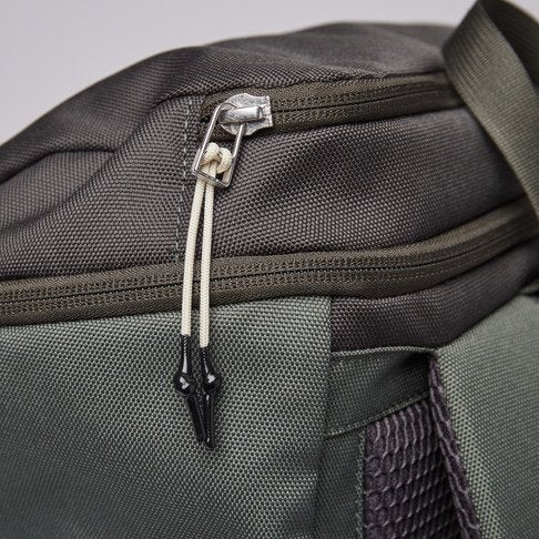 Sune - Multi Green With Green Webbing
