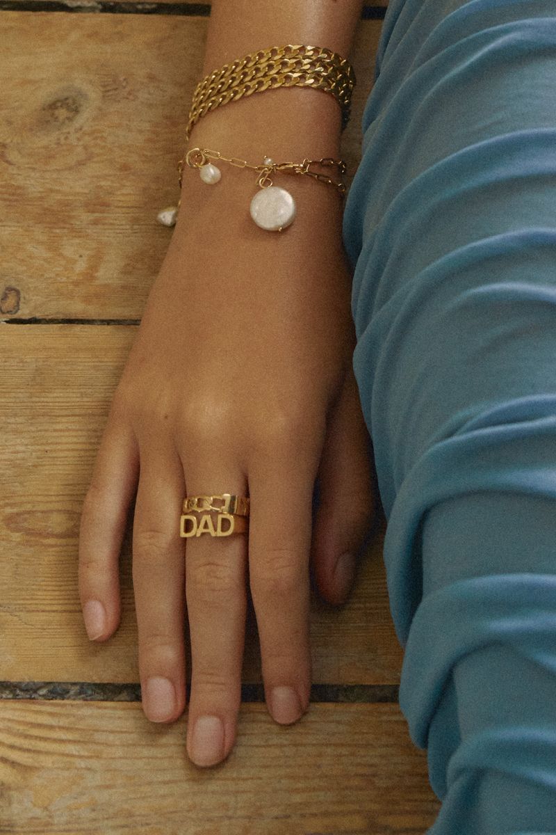 Family Ring - Gold