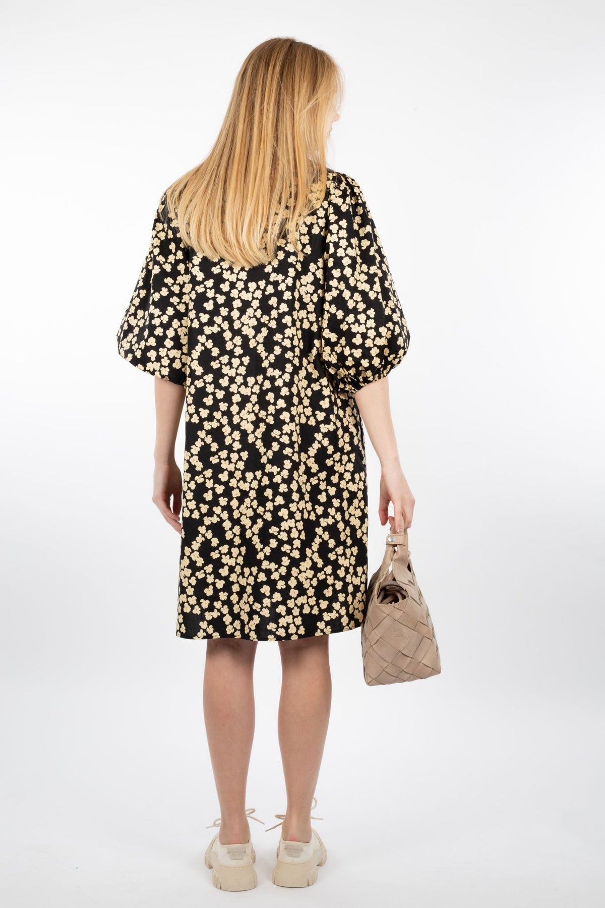 Misu - Simply Taupe
