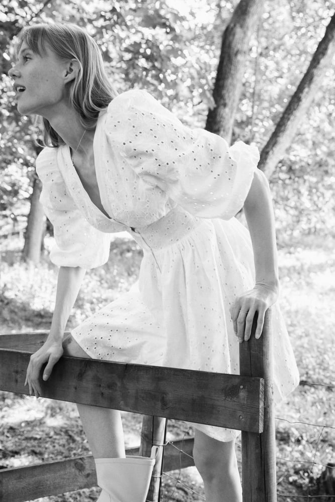 Como Lace Dress - White