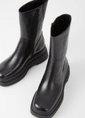 Carla Zipper Boots - Black