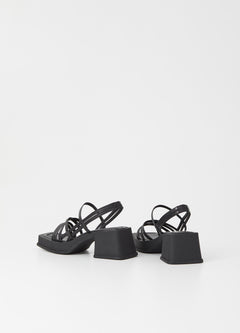 Hennie - Black