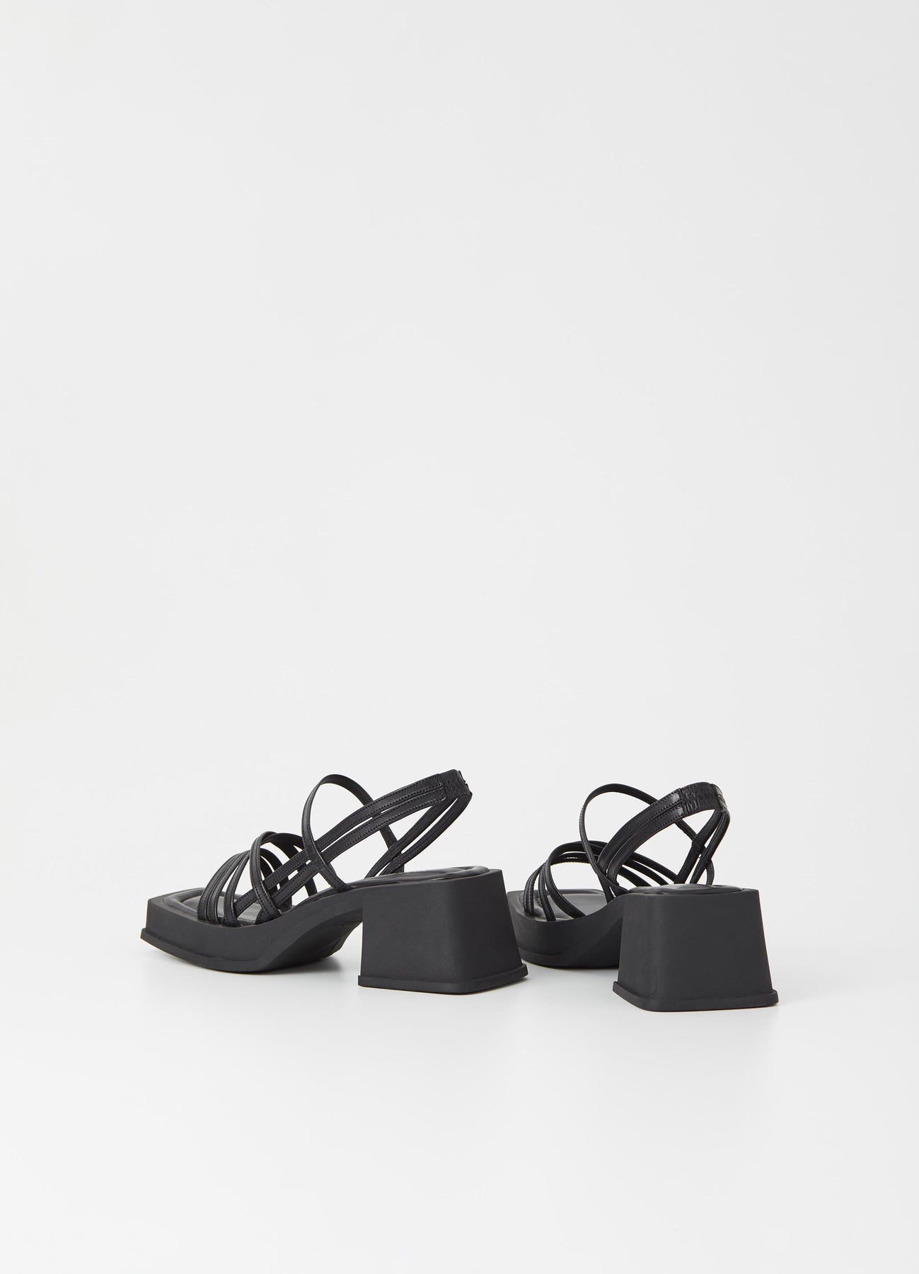 Hennie - Black