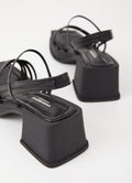 Hennie - Black