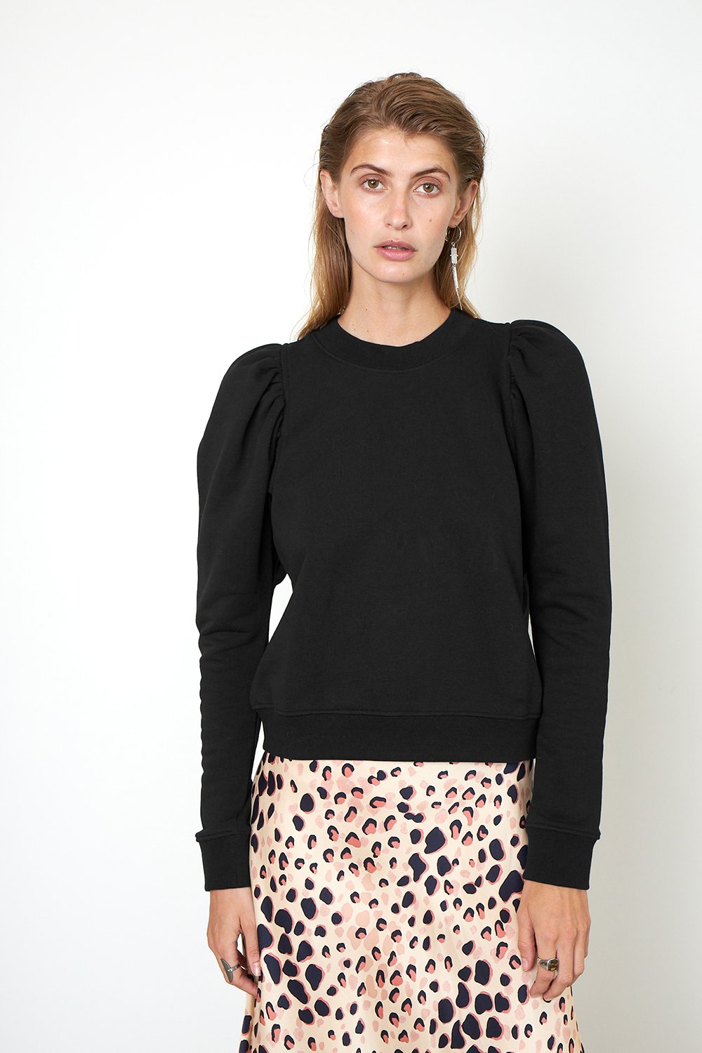 Carmella Sweat - Black