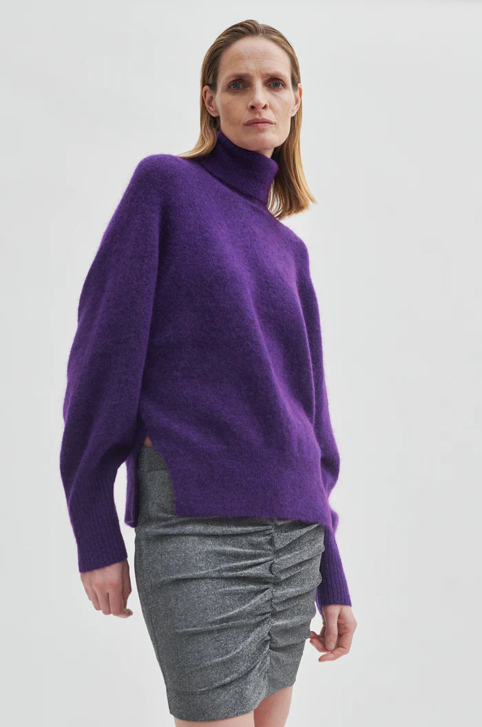 Brook Knit Oversize T-Neck - Tillandsia Purple