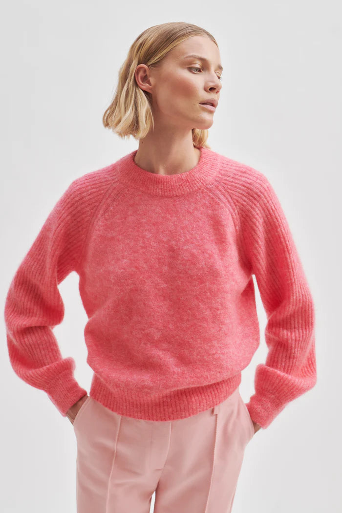Brookline Knit O-Neck - Camellia Rose