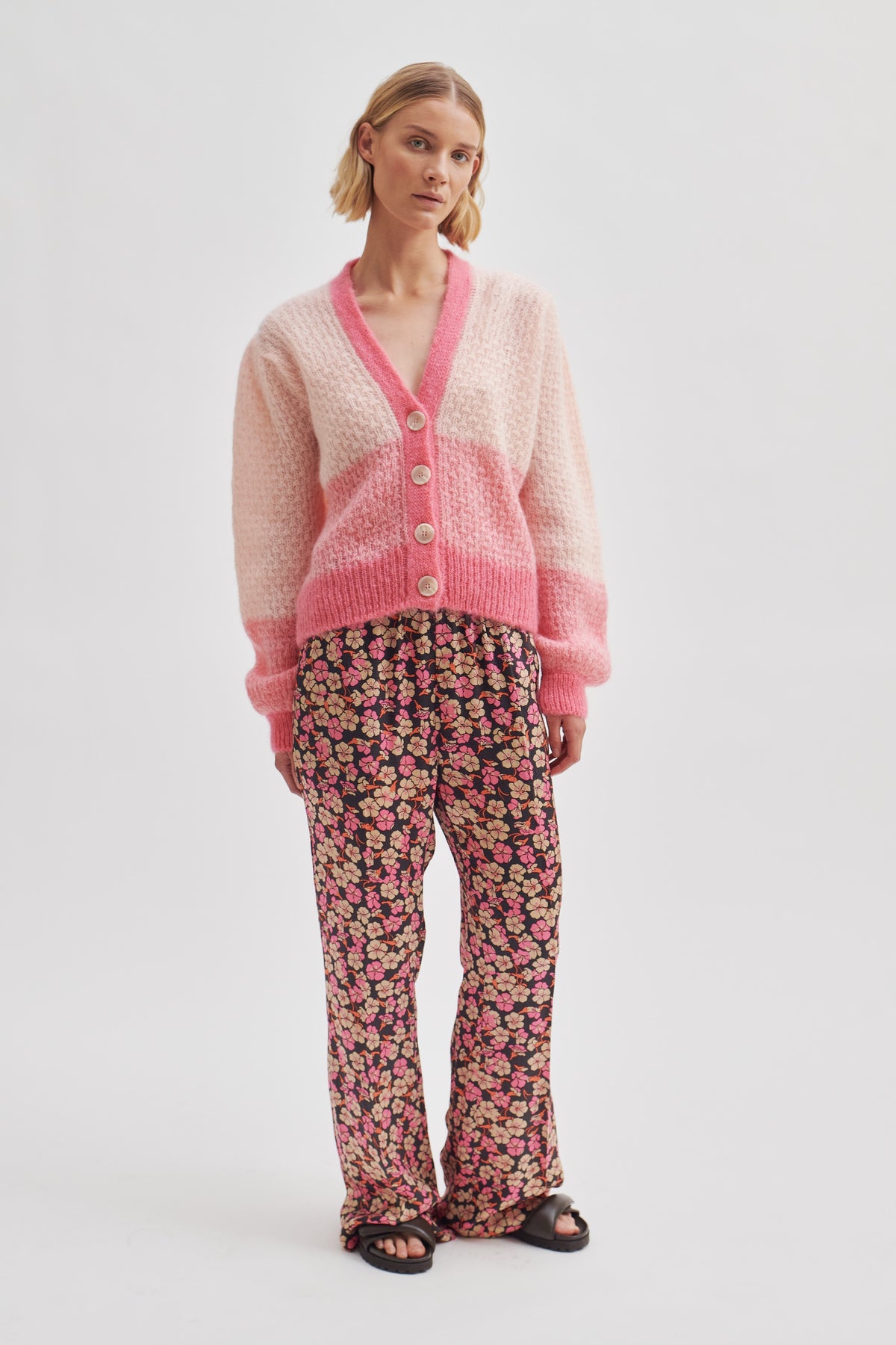 Sebastia Knit Cardigan - Quartz Pink