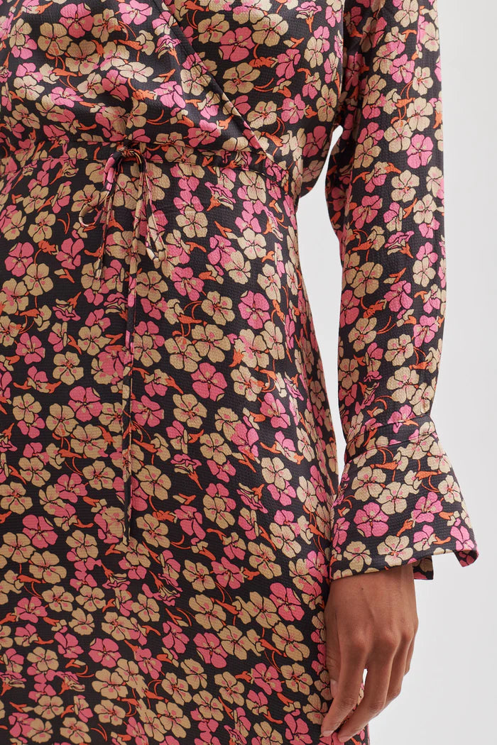 Victory V-Neck Dress - Camellia Rose