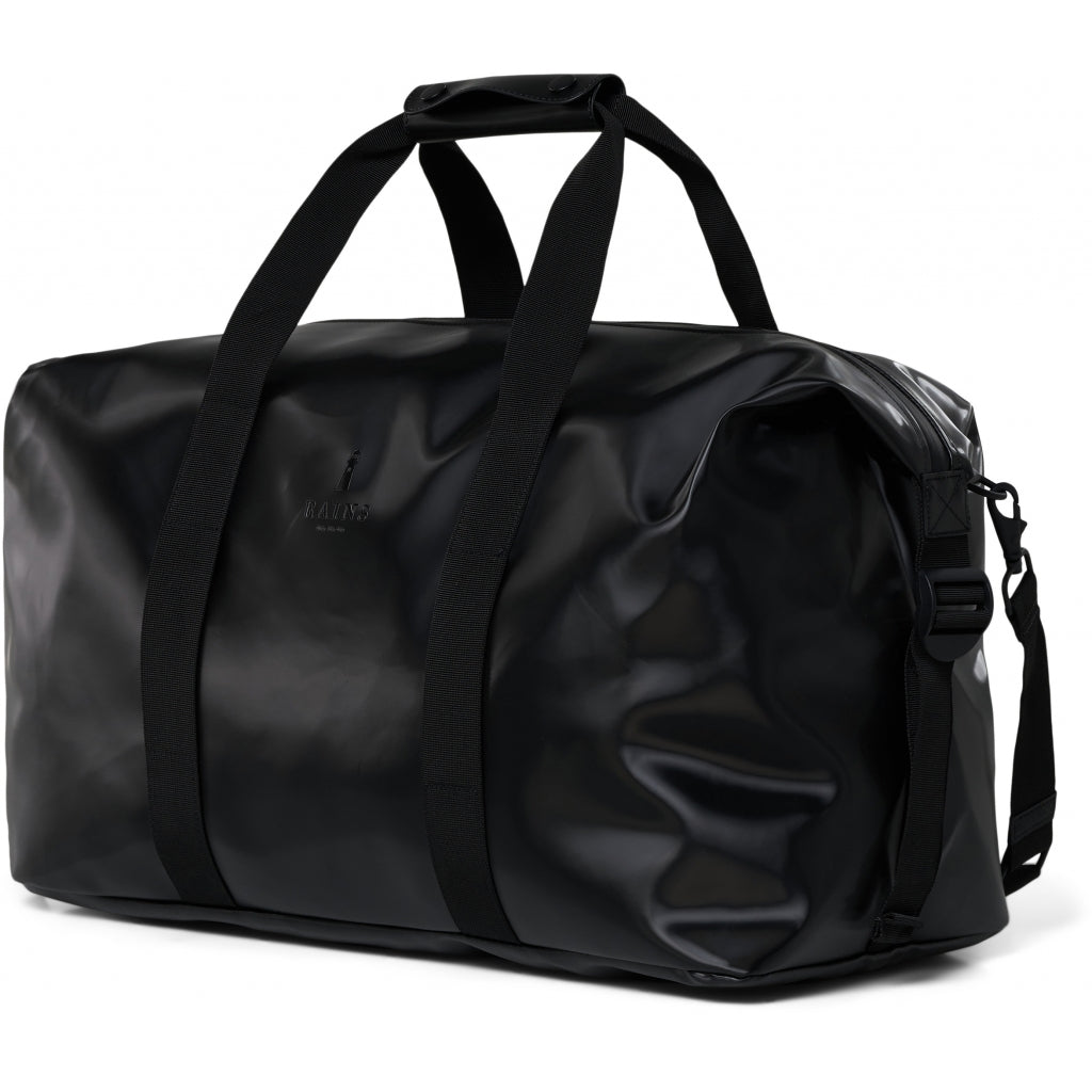 Weekend Bag - Shiny Black - Rains - Tilbehør - VILLOID.no