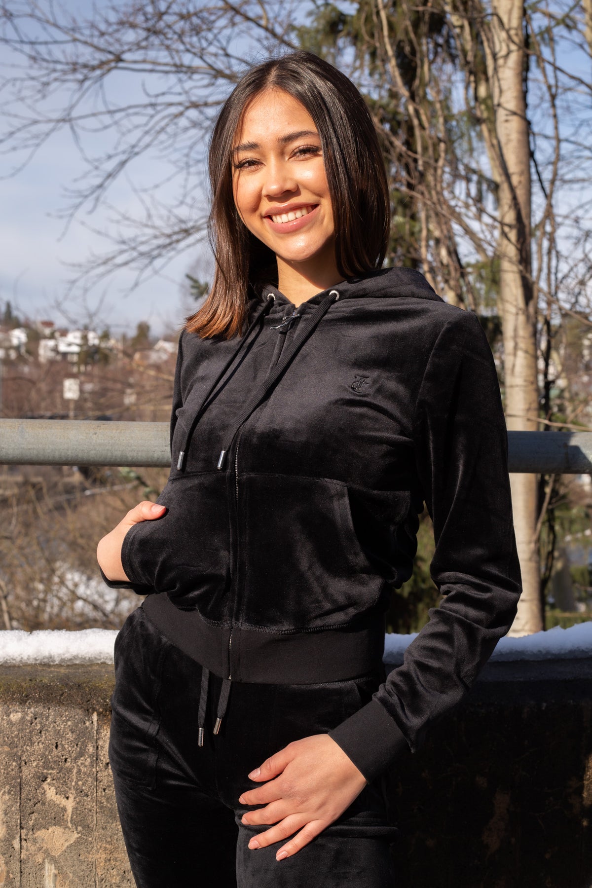 Robertson Classic Velour Zip Hoodie - Black