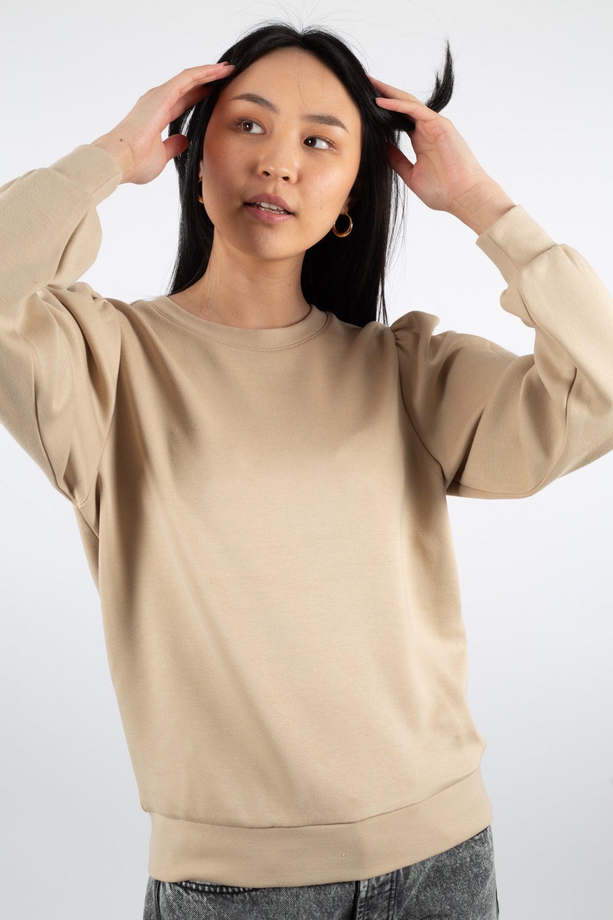 Ima Puff Sweatshirt - White Pepper