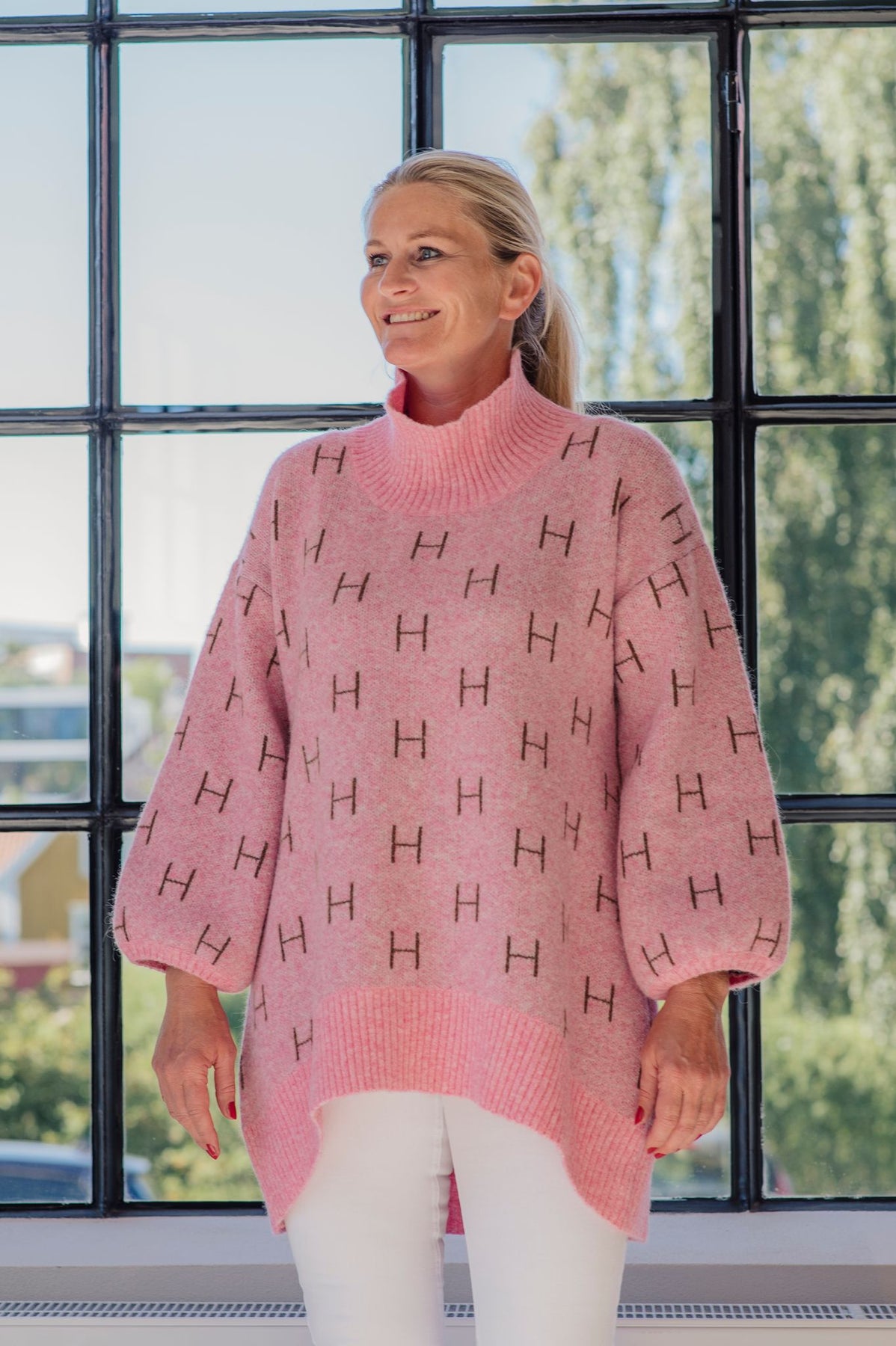 Fam Genser - Pink