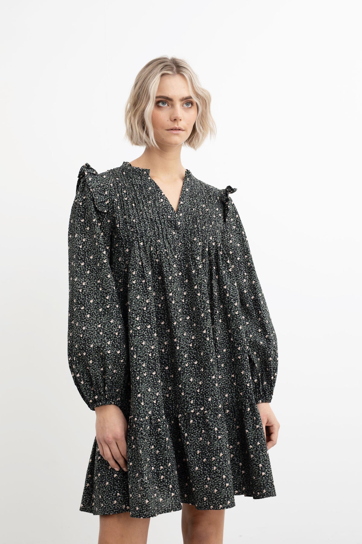 Bermuda Crepe Dress - Black Amber