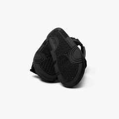 Beta - Black