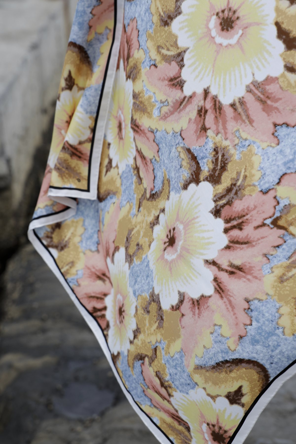 Losange Scarf - Bloom