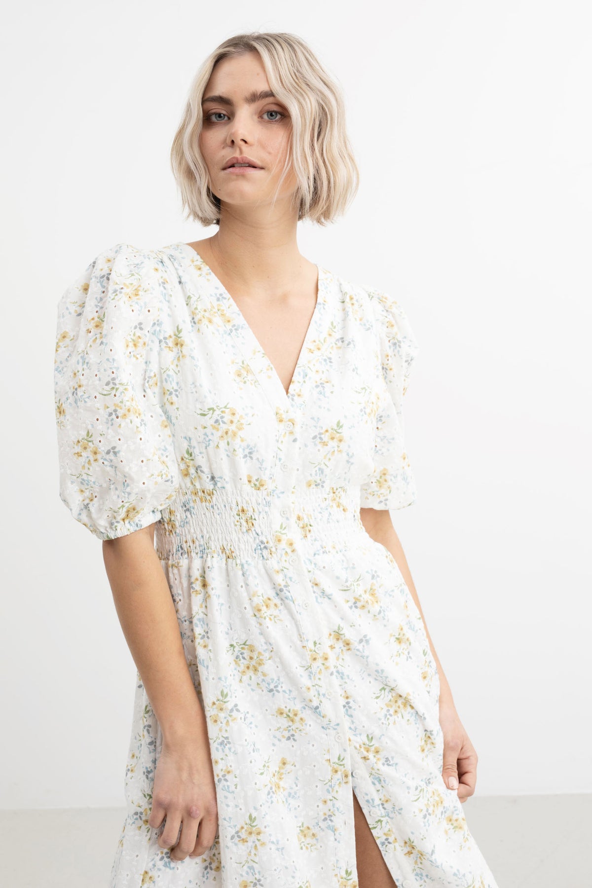 Palma Dress - Lily Flower