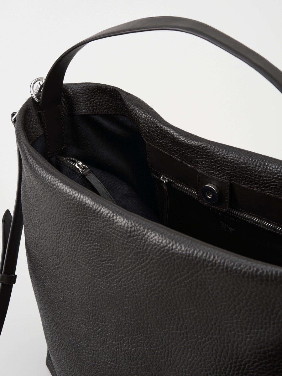Cesano - Black